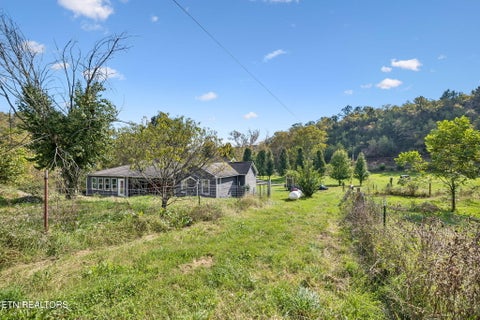 Tiny photo for 3134 Highway 131, Washburn, TN 37888 (MLS # 1359276)