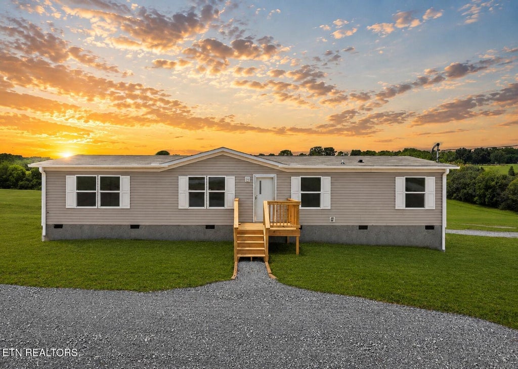 Photo of 277 Thompson Rd, Madisonville, TN 37354 (MLS # 1346076)