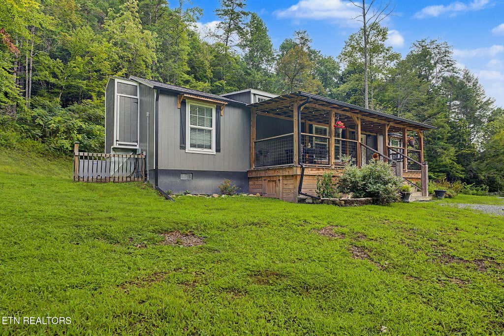 Photo of 1939 Creek Hollow Way, Sevierville, TN 37876 (MLS # 1351124)