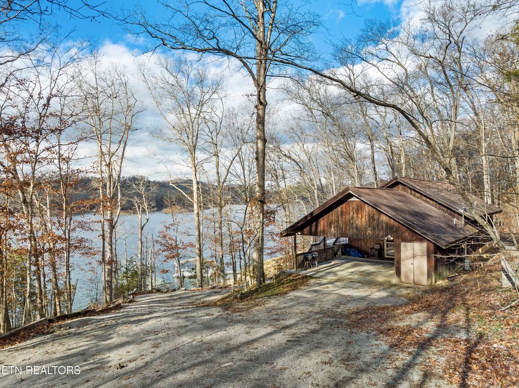 Photo of 299 Cane Seed Hollow Rd, Maynardville, TN 37807 (MLS # 1249195)