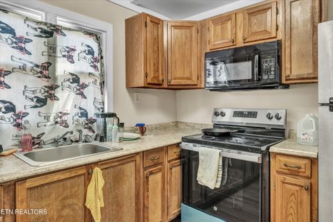 Tiny photo for 558560 W Outer Drive, Oak Ridge, TN 37830 (MLS # 1319382)
