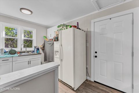 Tiny photo for 558560 W Outer Drive, Oak Ridge, TN 37830 (MLS # 1319382)