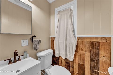 Tiny photo for 558560 W Outer Drive, Oak Ridge, TN 37830 (MLS # 1319382)