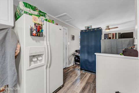 Tiny photo for 558560 W Outer Drive, Oak Ridge, TN 37830 (MLS # 1319382)