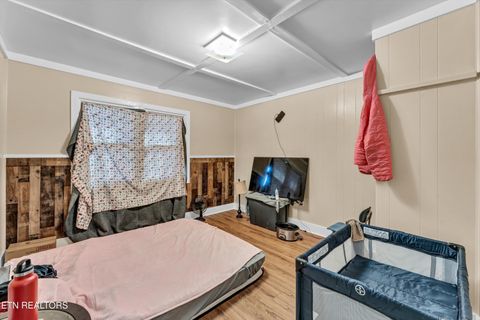 Tiny photo for 558560 W Outer Drive, Oak Ridge, TN 37830 (MLS # 1319382)