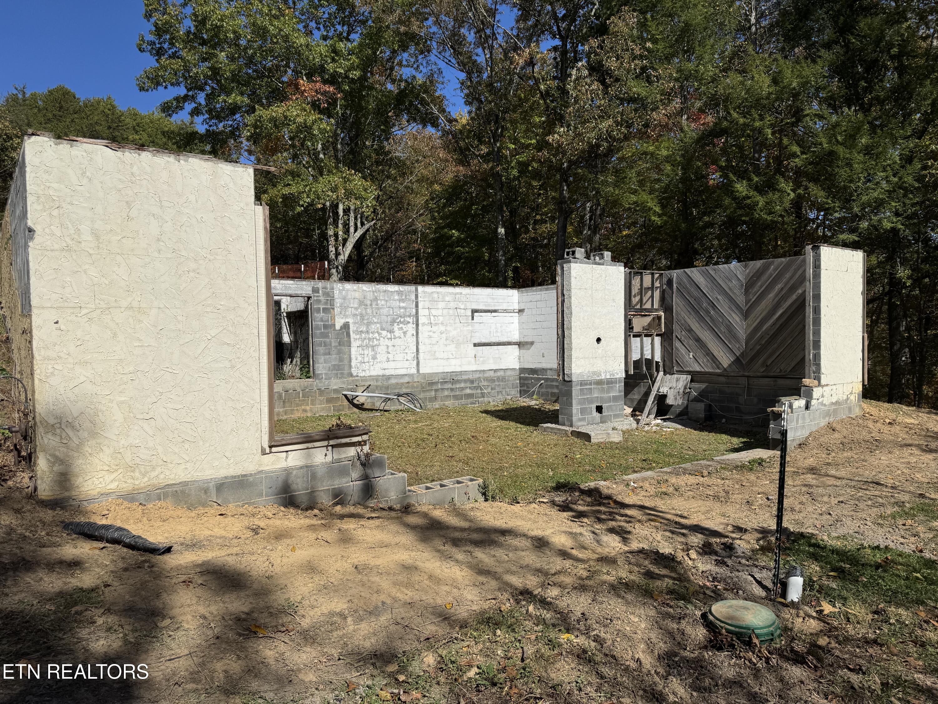 4050 Chamberlain Lane