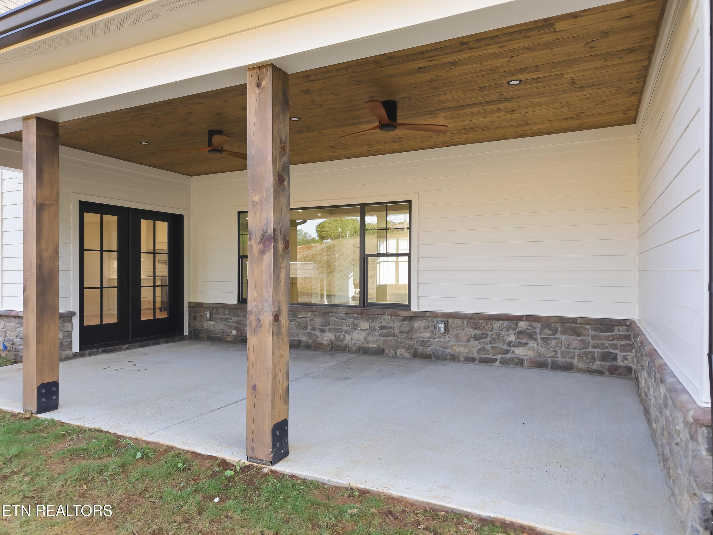 175 Morganton Cove