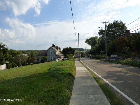 Tiny photo for 145 W Meeting St, Dandridge, TN 37725 (MLS # 1315680)