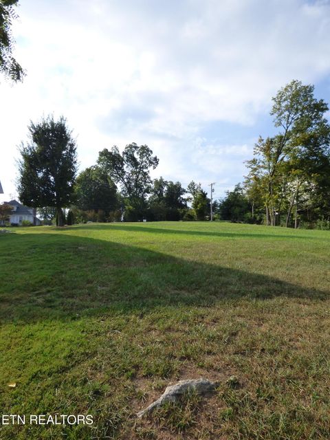 Tiny photo for 145 W Meeting St, Dandridge, TN 37725 (MLS # 1315680)