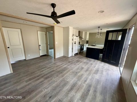 Tiny photo for 189 Serrento Lane, New Tazewell, TN 37825 (MLS # 1336777)