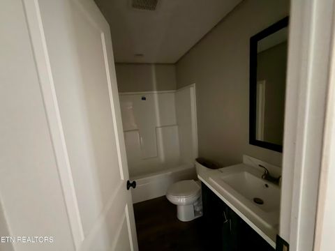 Tiny photo for 189 Serrento Lane, New Tazewell, TN 37825 (MLS # 1336777)