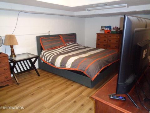 Tiny photo for 1033 WALTERS DR. Dr, Morristown, TN 37814 (MLS # 1319149)