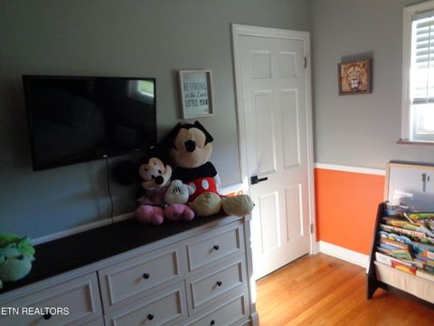 Tiny photo for 1033 WALTERS DR. Dr, Morristown, TN 37814 (MLS # 1319149)