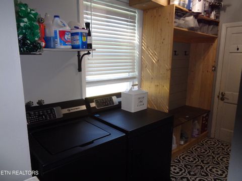 Tiny photo for 1033 WALTERS DR. Dr, Morristown, TN 37814 (MLS # 1319149)