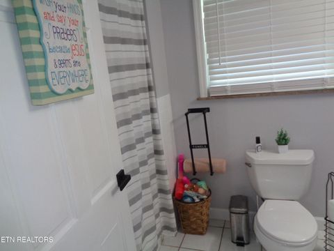 Tiny photo for 1033 WALTERS DR. Dr, Morristown, TN 37814 (MLS # 1319149)