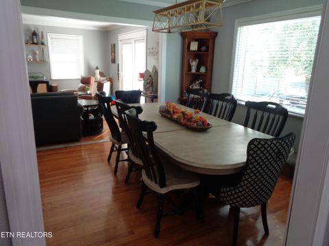 Tiny photo for 1033 WALTERS DR. Dr, Morristown, TN 37814 (MLS # 1319149)