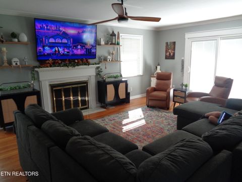 Tiny photo for 1033 WALTERS DR. Dr, Morristown, TN 37814 (MLS # 1319149)