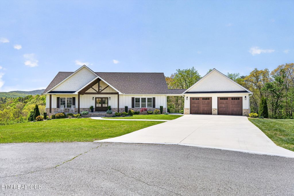 Photo of 270 Copper Point, Crossville, TN 38555 (MLS # 1337854)