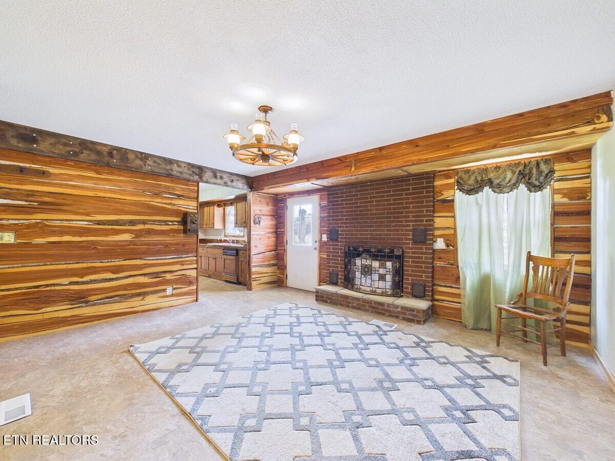 148 Ingram Rd