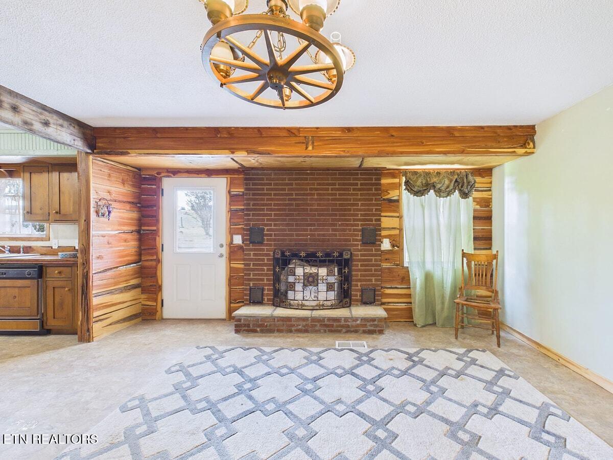 148 Ingram Rd