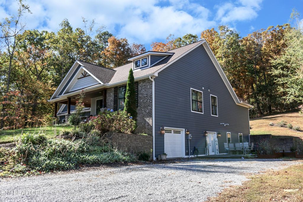 Photo of 951 Newell Circle, Seymour, TN 37865 (MLS # 1319210)