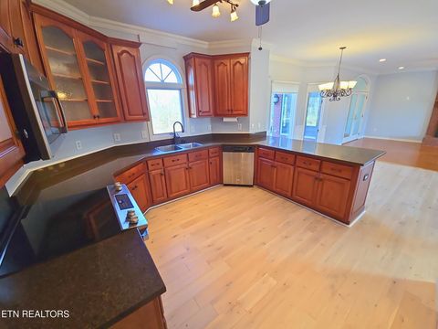 Tiny photo for 2832 Kensington Street St, Athens, TN 37303 (MLS # 1324723)