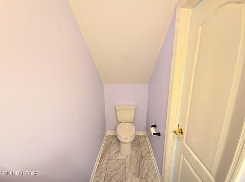 Tiny photo for 2832 Kensington Street St, Athens, TN 37303 (MLS # 1324723)