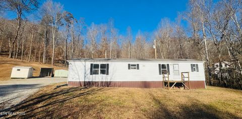 Photo of 253 Little Johnson Valley Rd, Kingston, TN 37763 (MLS # 1325742)