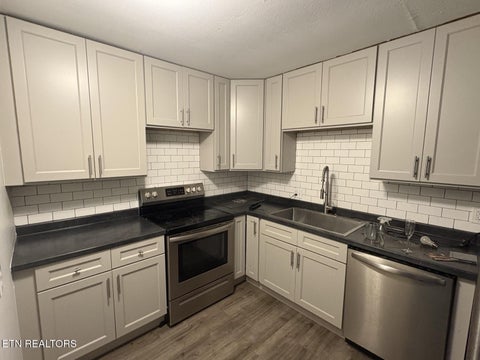 Tiny photo for 5800 Fountain Rd, Knoxville, TN 37918 (MLS # 1354746)