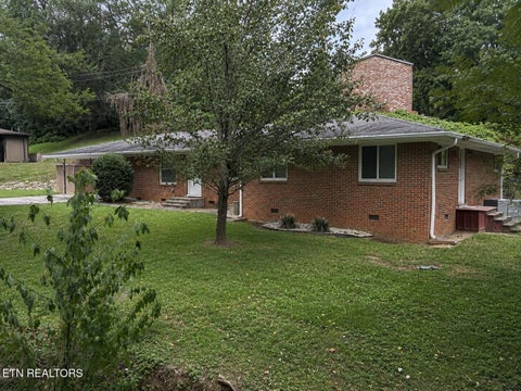 Tiny photo for 5800 Fountain Rd, Knoxville, TN 37918 (MLS # 1354746)