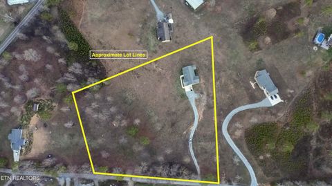 Tiny photo for 325 Henderson Rd, Evensville, TN 37332 (MLS # 1326450)