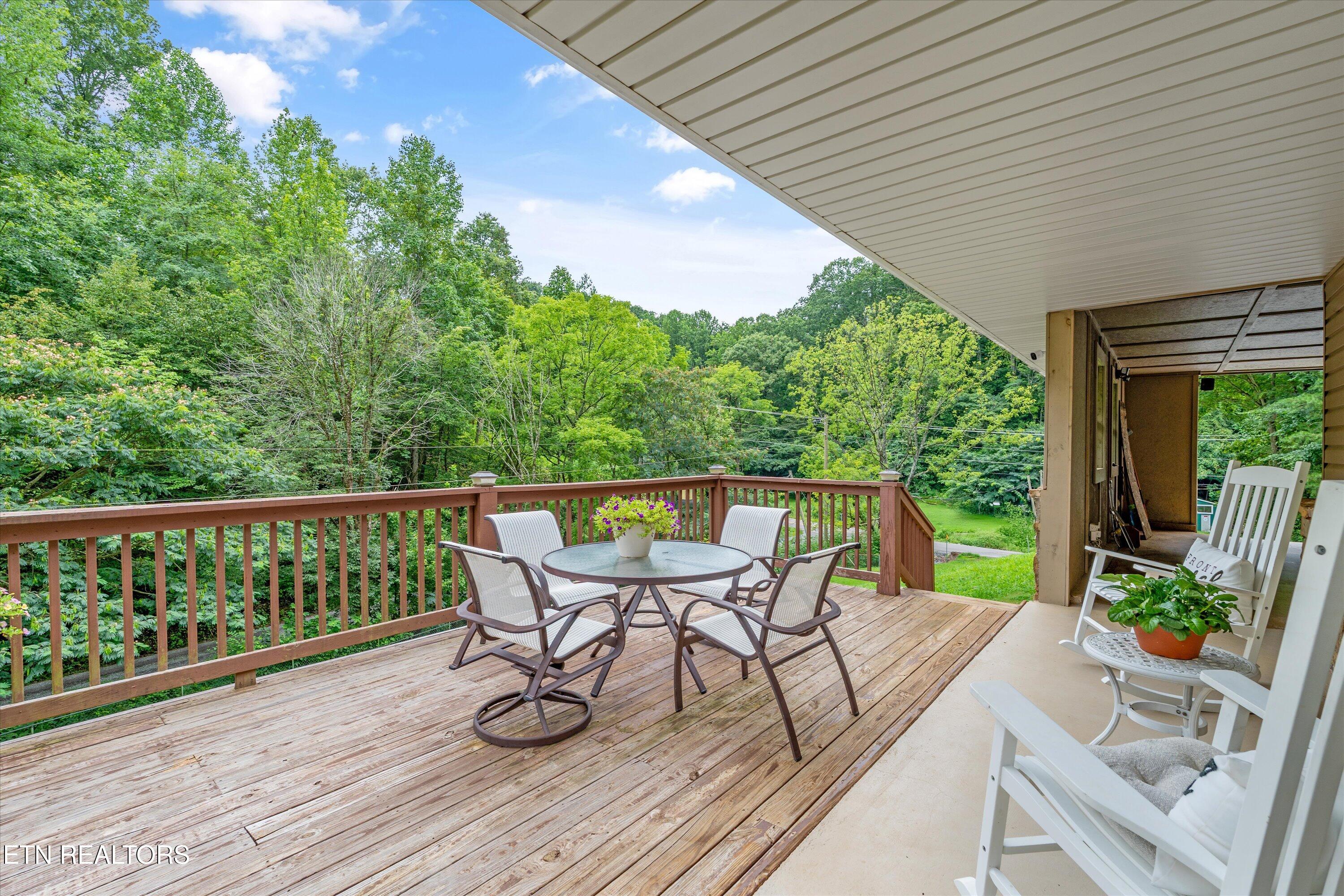 641 Old Piney Rd