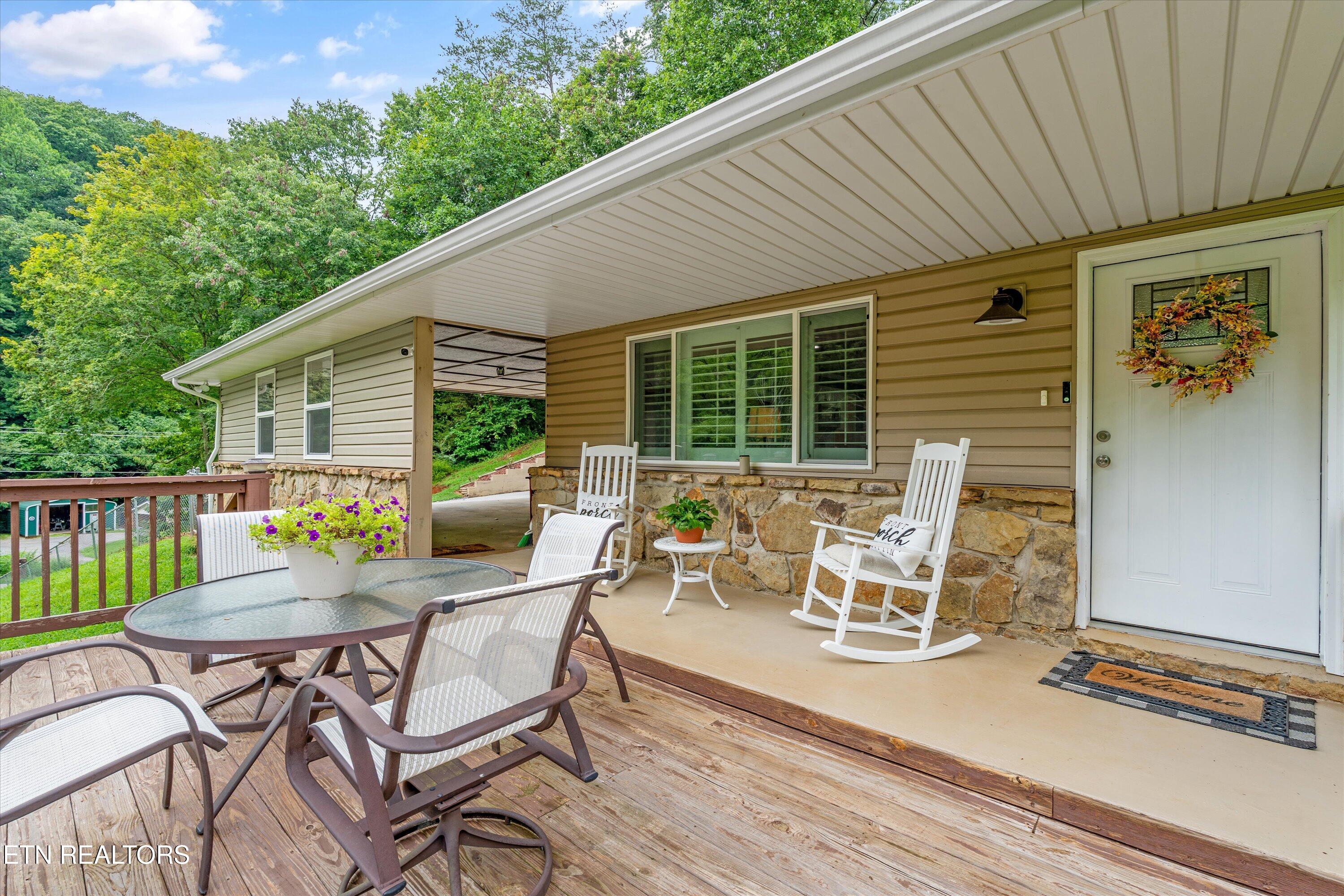 641 Old Piney Rd