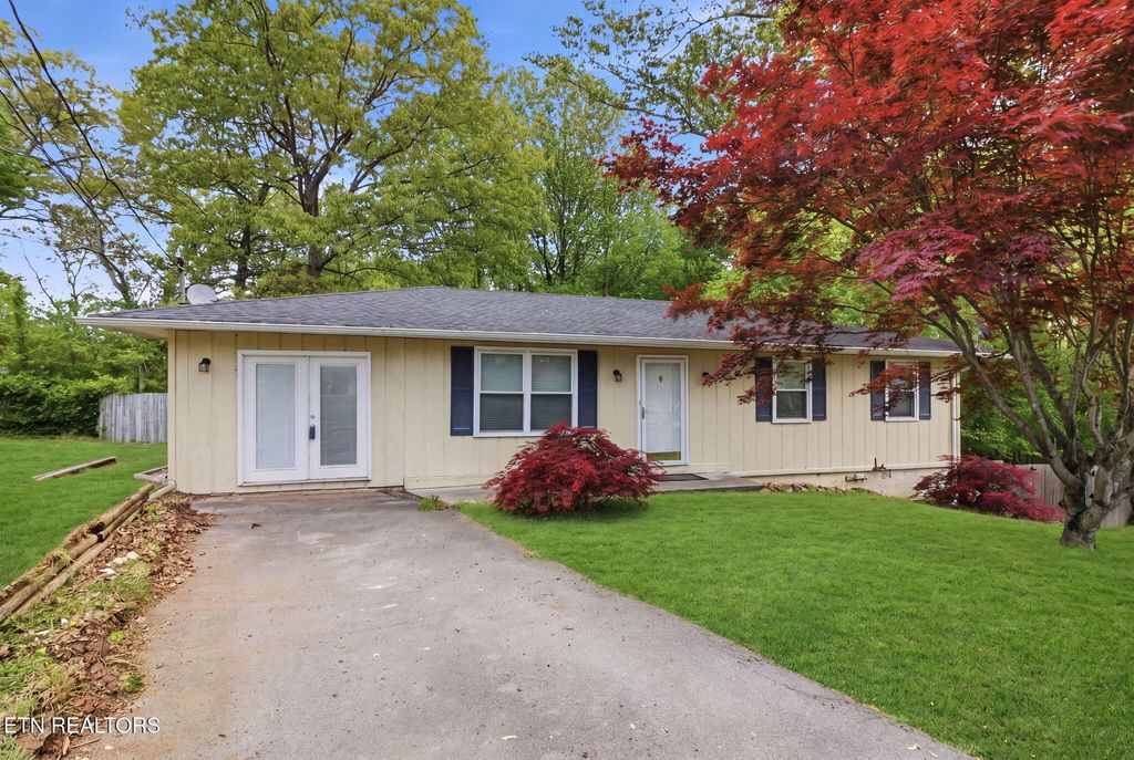 Photo of 3420 Wexgate Rd, Knoxville, TN 37931 (MLS # 1336819)