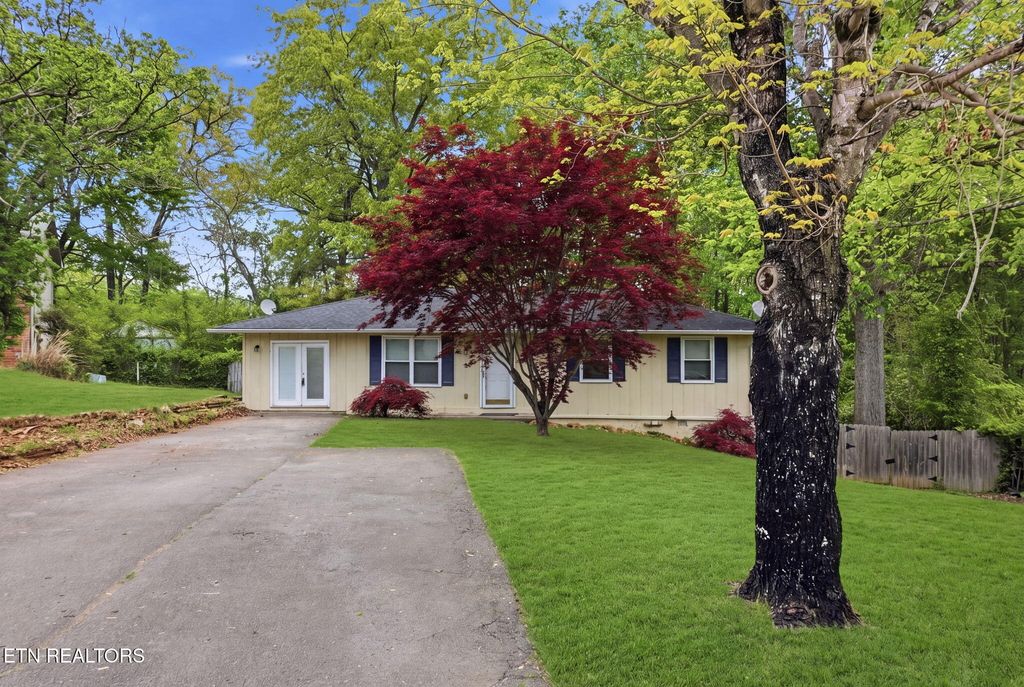 Photo of 3420 Wexgate Rd, Knoxville, TN 37931 (MLS # 1336819)