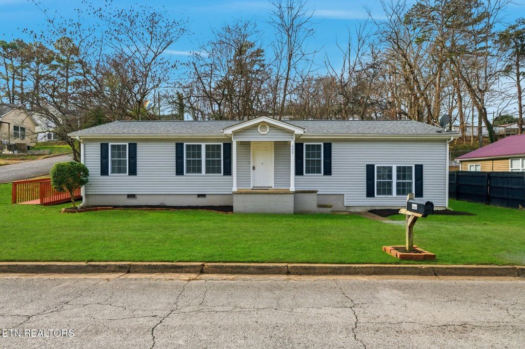 Photo of 400 N G St, Lenoir City, TN 37771 (MLS # 1325474)