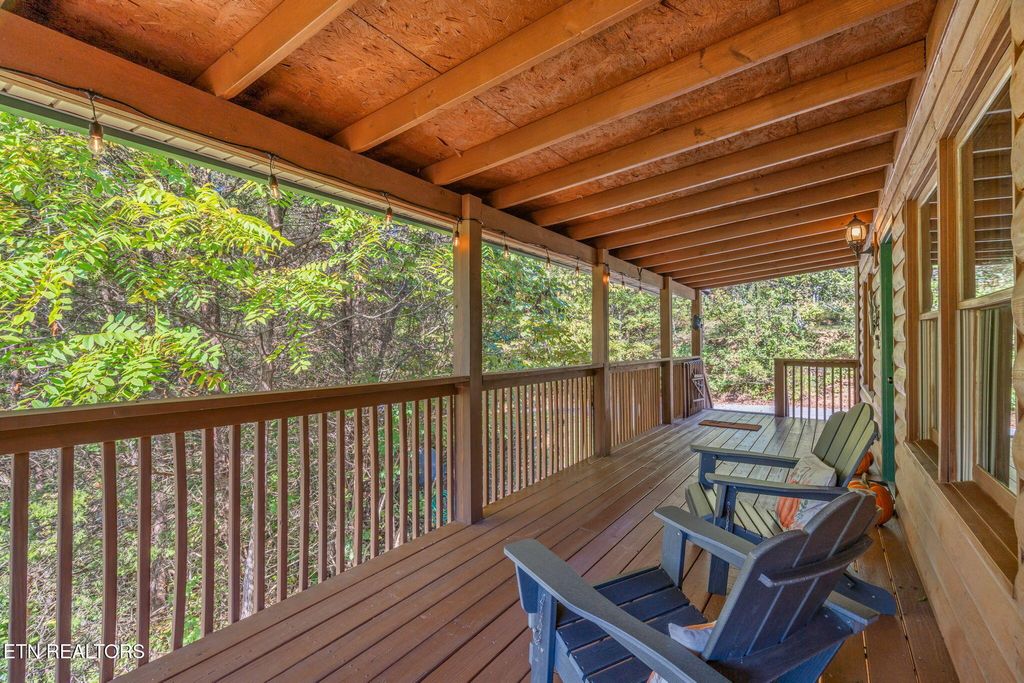 Photo of 1723 Springer Rd, Sevierville, TN 37862 (MLS # 1316756)