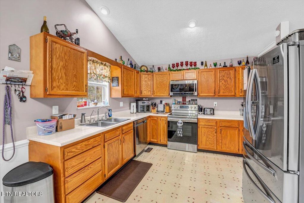 Photo of 3333 Oma Lee Drive, Sevierville, TN 37876 (MLS # 1321705)