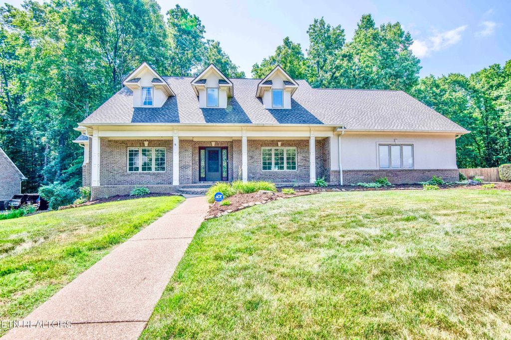 Photo of 197 Whippoorwill Drive, Oak Ridge, TN 37830 (MLS # 1341783)