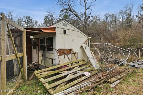 Tiny photo for 184 Henson Lane, Clinton, TN 37716 (MLS # 1326247)