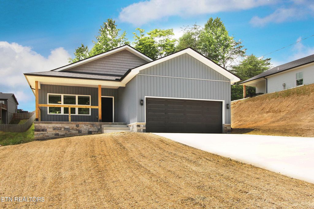 Photo of 149 Signet Lane Lane, Maynardville, TN 37807 (MLS # 1303942)