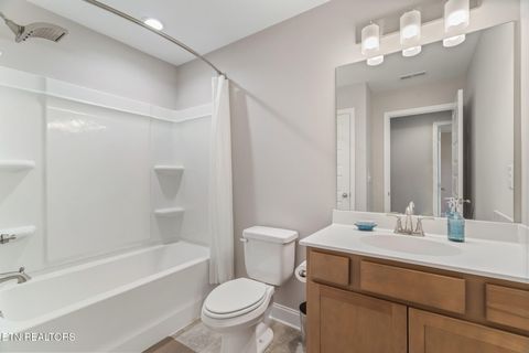 Tiny photo for 260 Broadberry Ave, Oak Ridge, TN 37830 (MLS # 1318952)