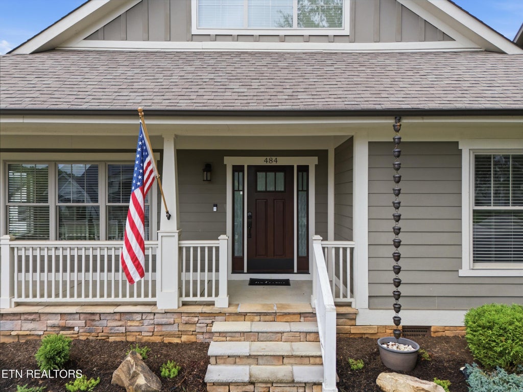 Photo of 484 Bobcat Run Drive, Loudon, TN 37774 (MLS # 1349225)