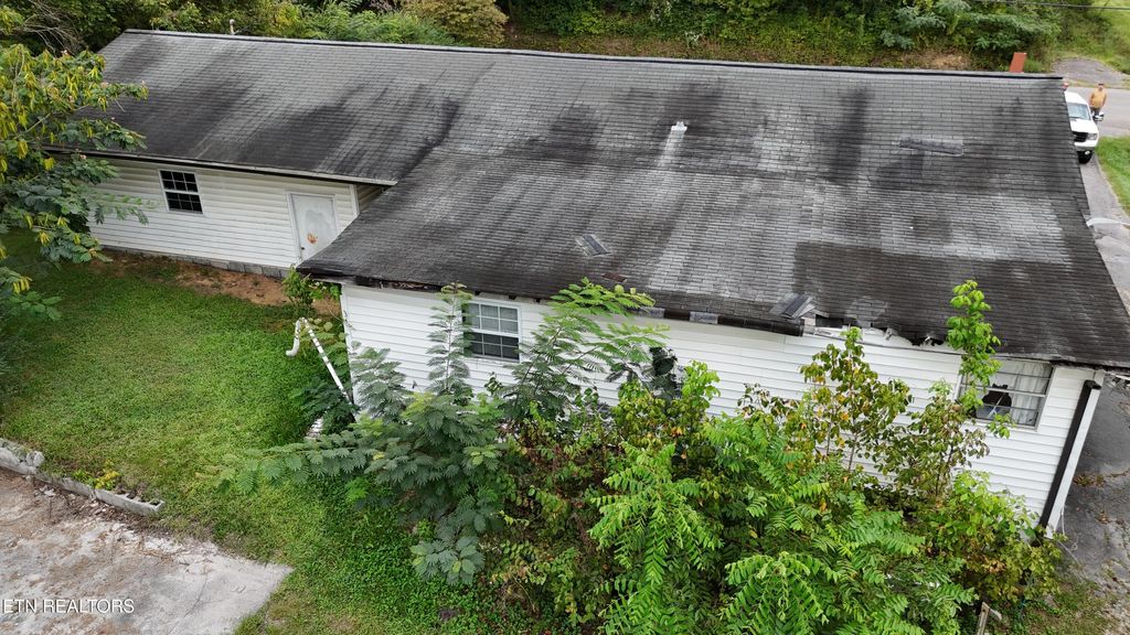 Photo of 9115 Andersonville Pike, Powell, TN 37849 (MLS # 1314032)