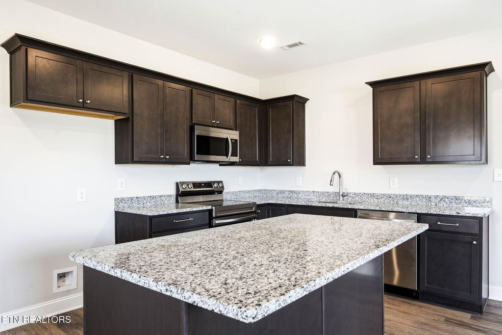 Photo of 4891 Ancient Glacier Lane, Knoxville, TN 37918 (MLS # 1329698)