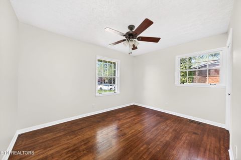 Tiny photo for 73 Benwick Drive, Crossville, TN 38555 (MLS # 1335893)