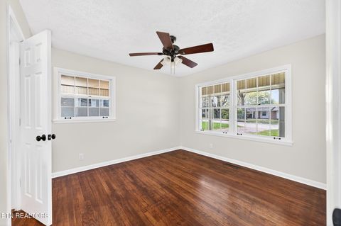 Tiny photo for 73 Benwick Drive, Crossville, TN 38555 (MLS # 1335893)
