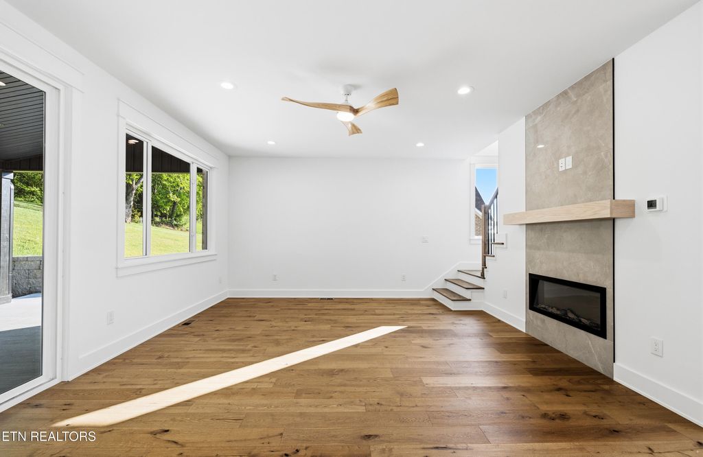 Photo of 7901 Scenic View Drive, Knoxville, TN 37938 (MLS # 1337910)