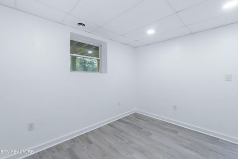 Tiny photo for 140 Charles Place, Harriman, TN 37748 (MLS # 1330163)