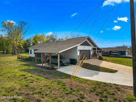 Tiny photo for 318 Garden Lane, Dandridge, TN 37725 (MLS # 1336171)